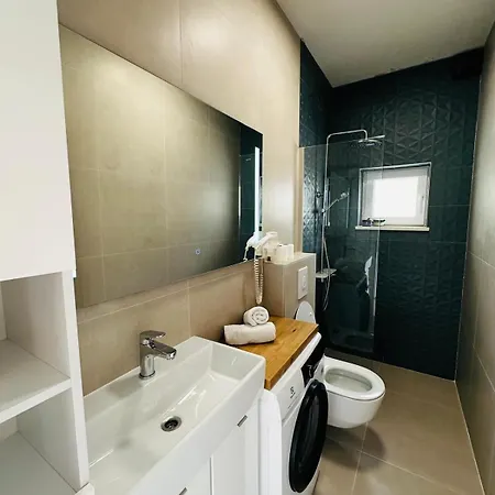 Apartment 11th Circle