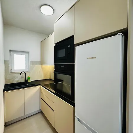 11th Circle Apartment Makarska